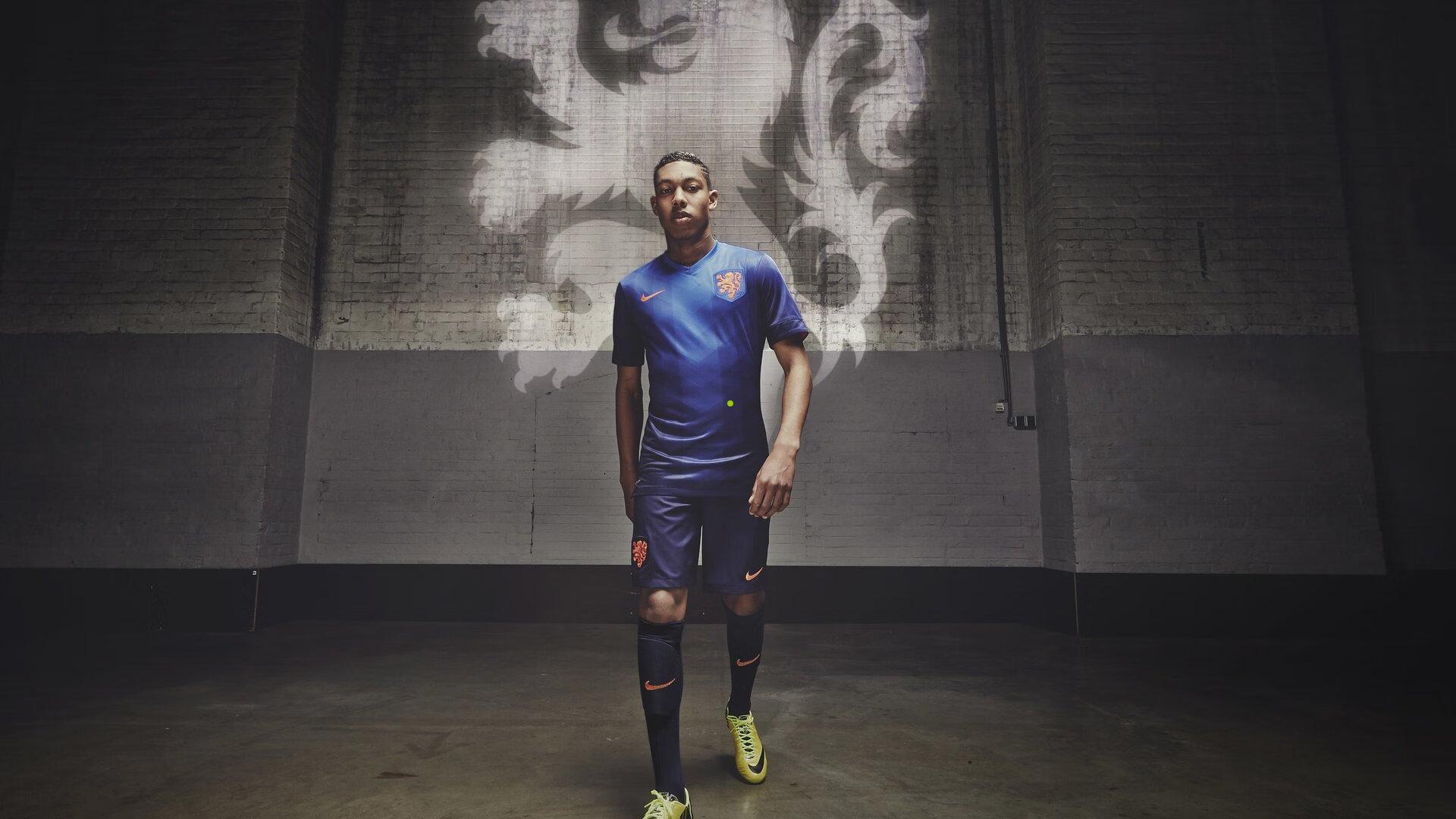 理性追星成焦点，C罗事件引发对球迷行为的深度反思